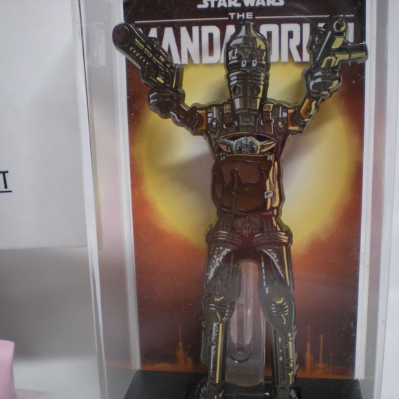 iGPiN – Star Wars The Mandalorian IG-11 🔧⚔️⭐️ - Picture 5 of 5